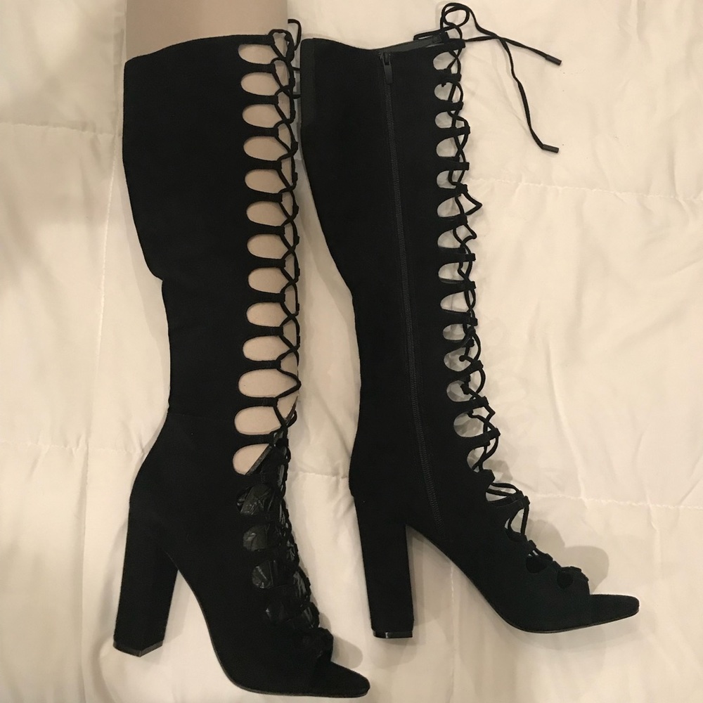 Kendall and Kylie boots
